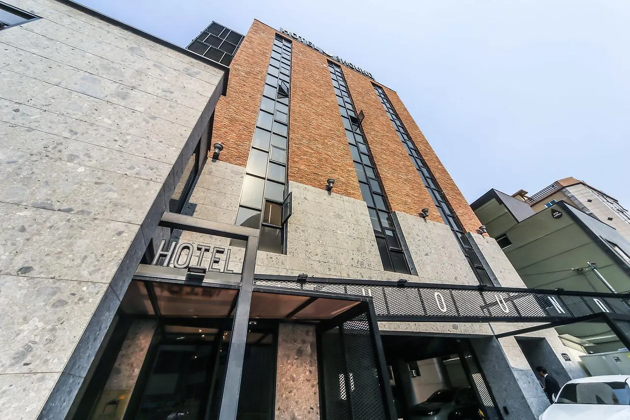 ***  The Hound Hotel Busan South Korea