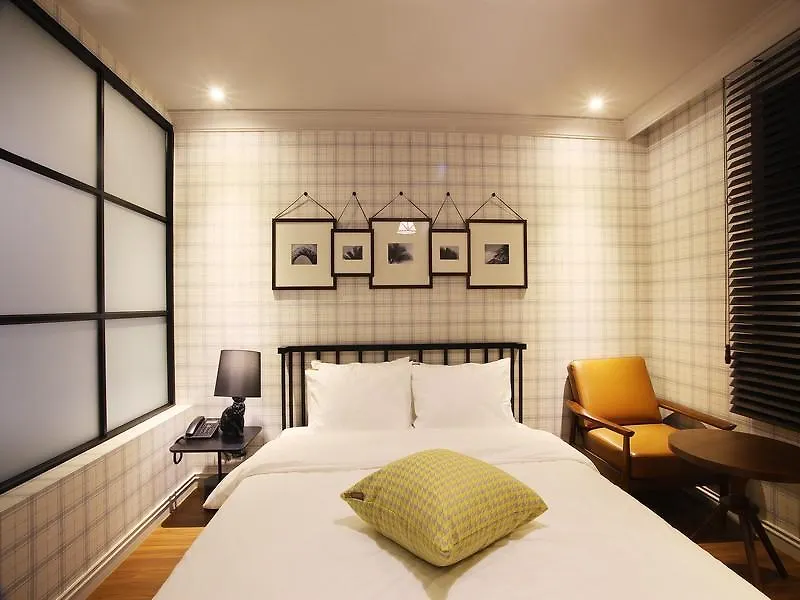 The Hound Hotel Busan 3*,