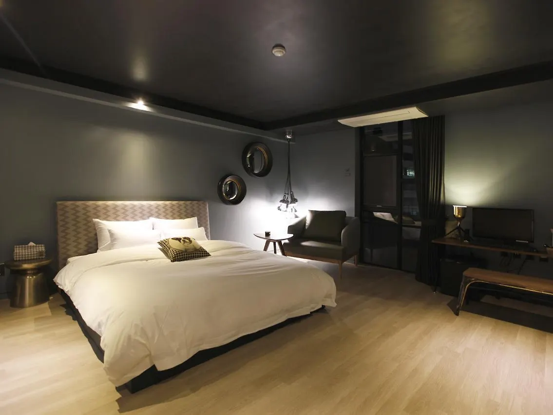 The Hound Hotel Busan