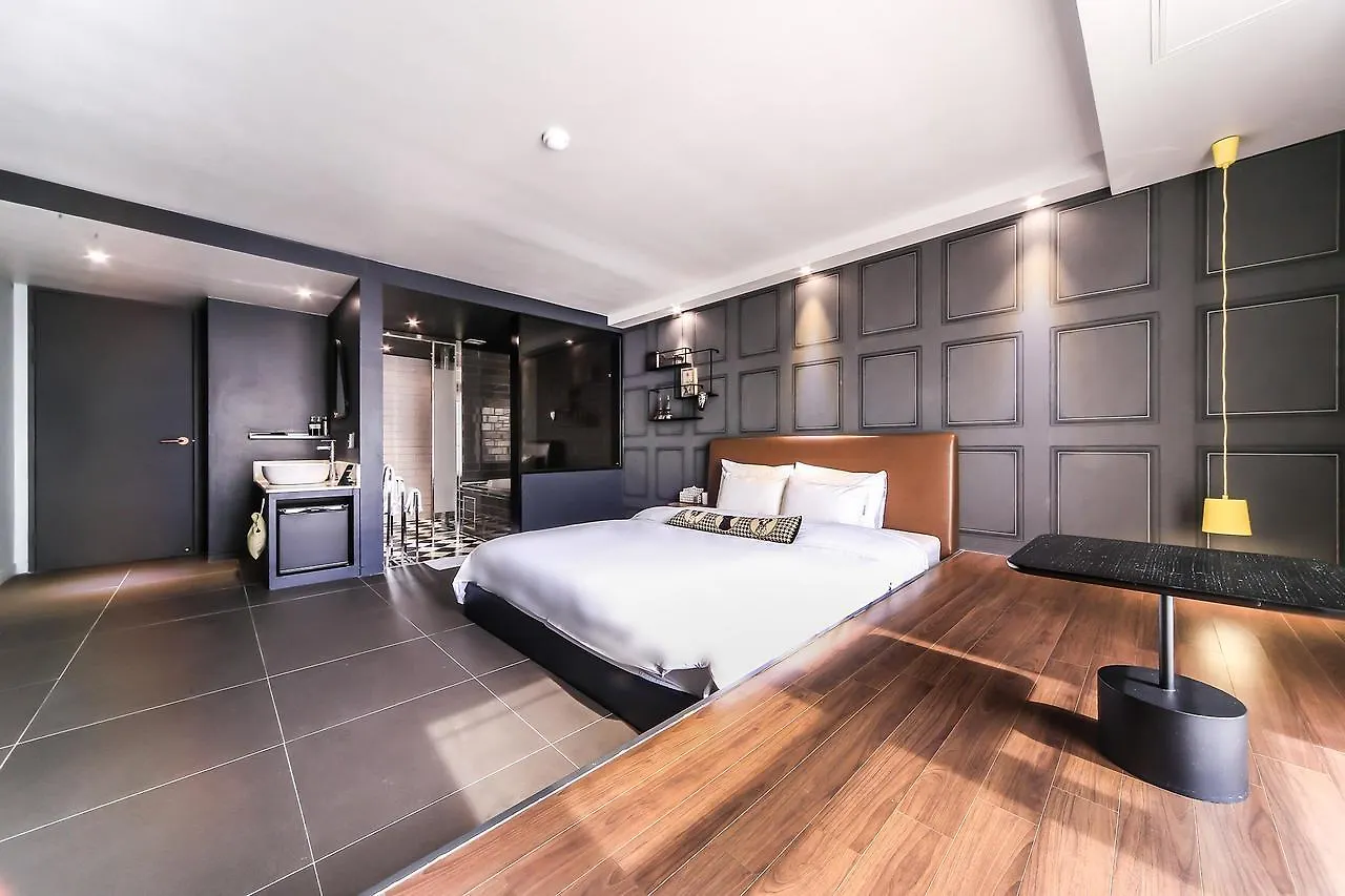 The Hound Hotel Busan