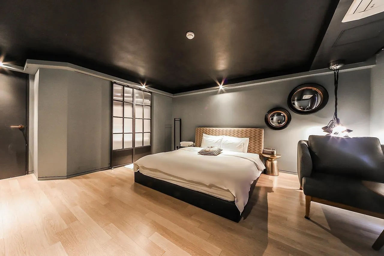The Hound Hotel Busan
