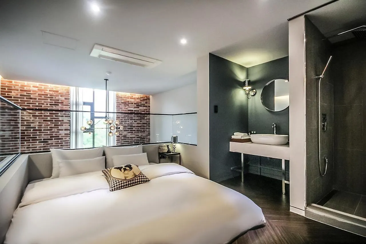 The Hound Hotel Busan